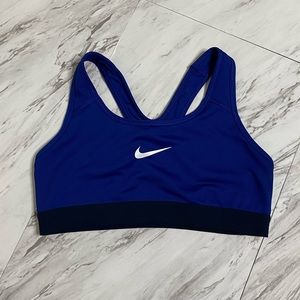 NWOT Nike Sports Bra